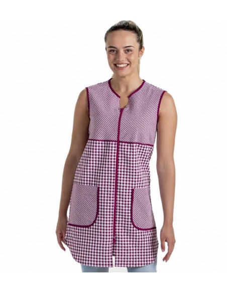 BATA MAESTRA SIN MANGAS CUADRO MORADO. Estolas, pichis y batas para maestra