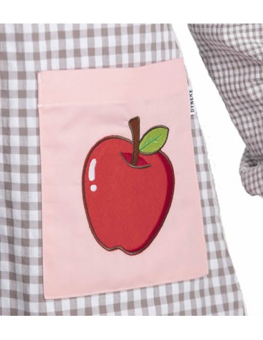 BATA MAESTRA ELEFANTE BORDADO. Apliques y detalles Bordados