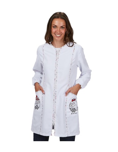 BATA BLANCA DE MAESTRA BE MY FRIEND CON BÚHOS DIVERTIDOS EN BOLSILLOS.