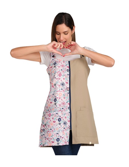 PICHI ESTAMPADO BEIGE FLORES. Batas y pichis para maestra